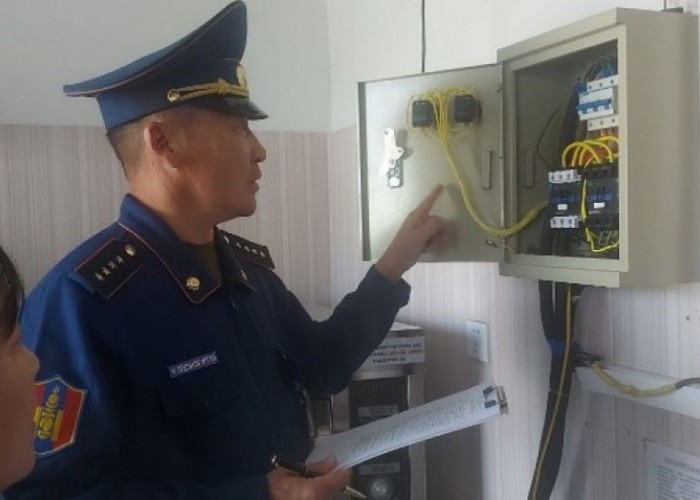 Сургууль, цэцэрлэгийн барилгаас галын аюулгүй байдлын 4850 зөрчил илрүүлэв