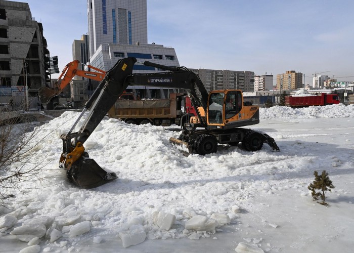 Өнөөдрийн байдлаар Сэлбэ голын 16,480 тонн мөсийг зөөж тээвэрлэн Туул голын сав газарт буулгажээ