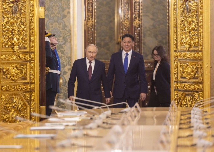 Ерөнхийлөгч У.Хүрэлсүх, ОХУ-ын Ерөнхийлөгч В.В.Путин нар албан ёсны уулзалт хийлээ