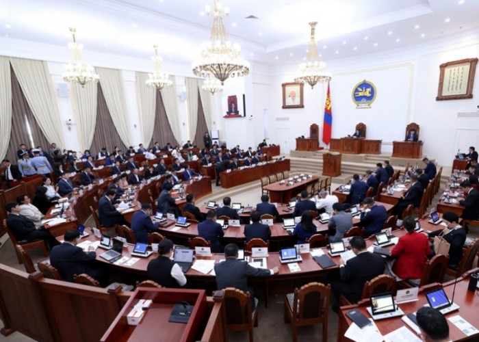 Өнөөдөр Ерөнхий сайдад итгэл хүлээлгэх эсэх асуудлыг УИХ-аар хэлэлцэнэ