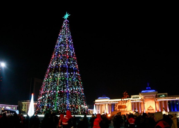 Энэ сарын 31-нд төв талбайд "Улаанбаатарын мөнгөн шөнө" цэнгүүн зохион байгуулна