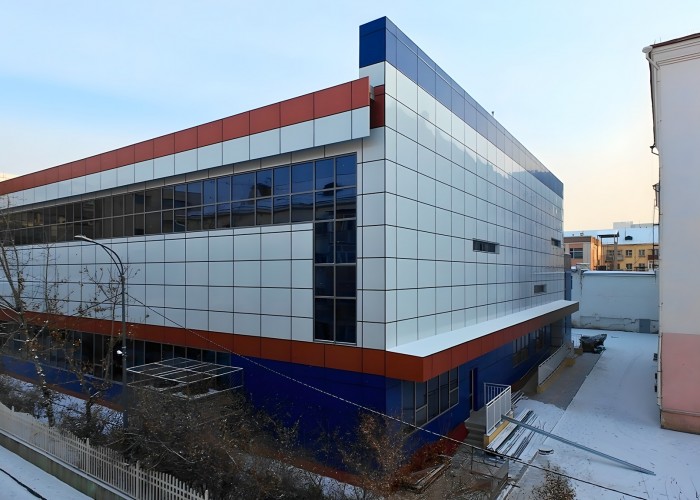 23 дугаар сургууль усан бассейн бүхий спорт цогцолбортой боллоо