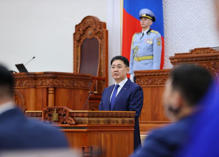 У.Хүрэлсүх: Ёс зүйгүй бол итгэл үгүй, итгэл үгүй бол засаглал үгүй. Итгэл алдарсан газар дархан эрх нь давуу эрх болон хувирдаг гэмтэй