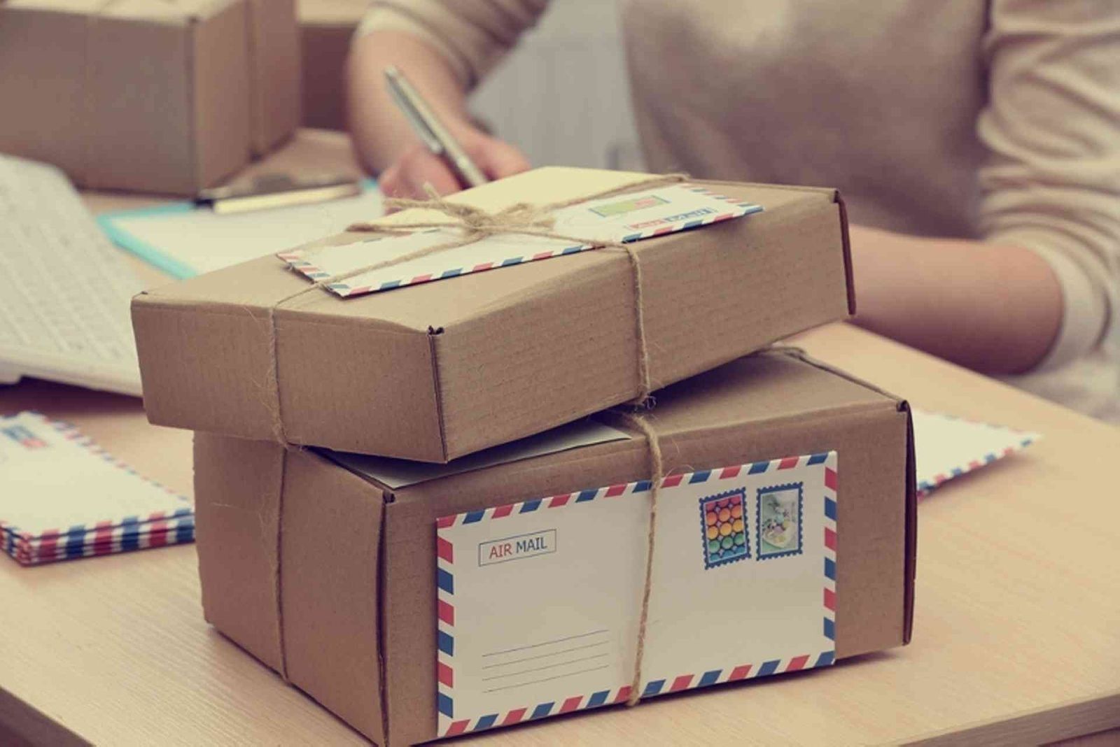 Олон улсын шуудангаар мансууруулах бодис хүлээн авсан гэх хэргийг шүүхэд шилжүүллээ