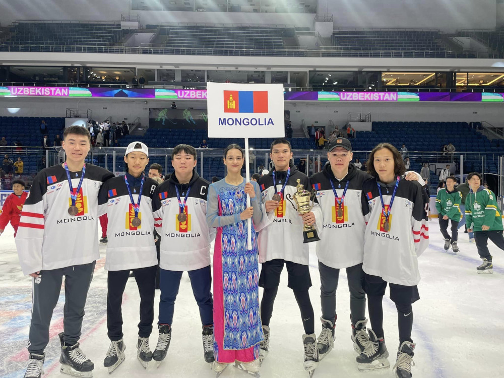Монголын хоккейн баг Ази, Далайн орнуудын өсвөрийн аваргаас хүрэл медальтай ирлээ