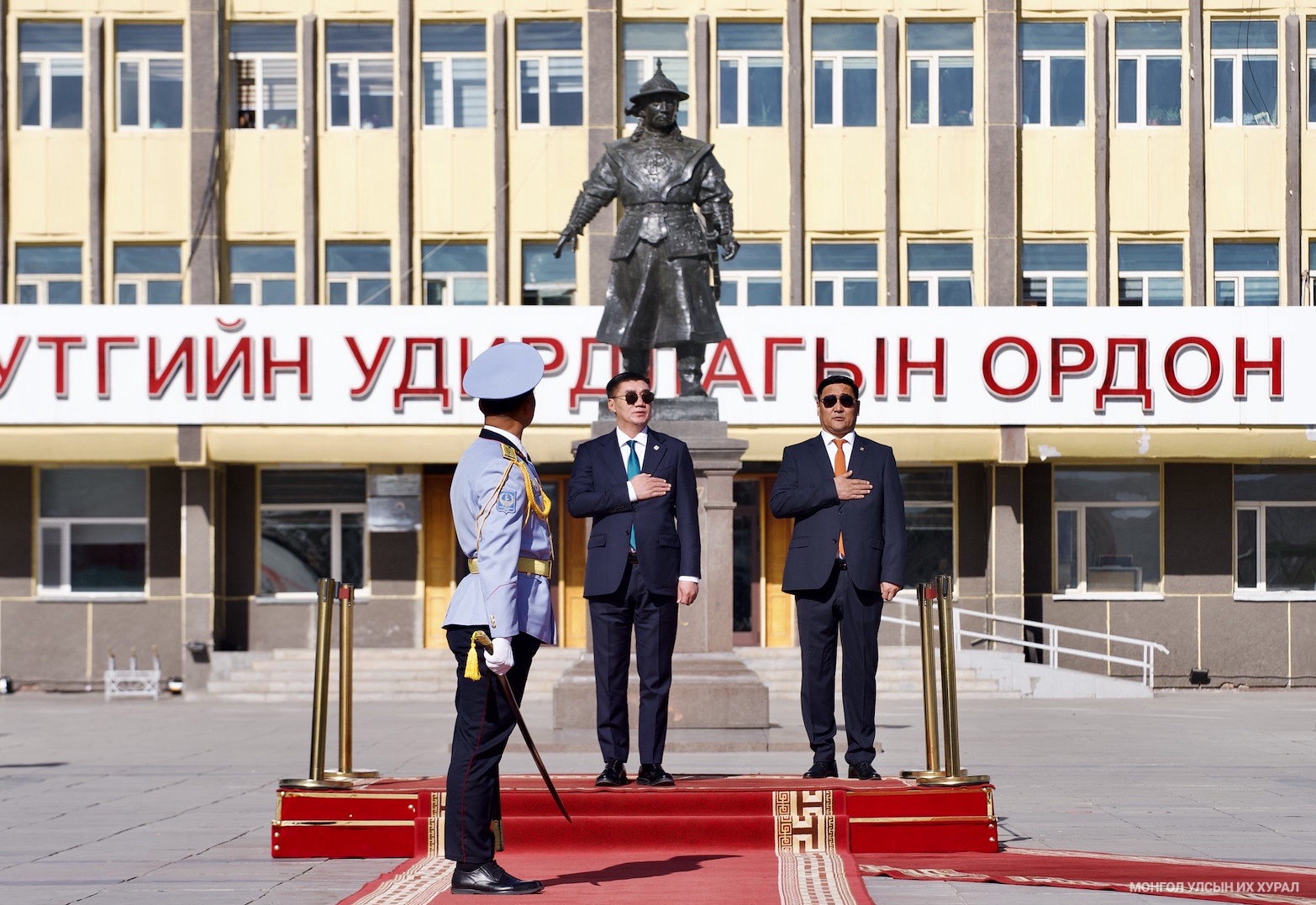 С.Бямбацогтыг  “Ховд аймгийн 100 эрхэм”-ийн нэгээр өргөмжлөв