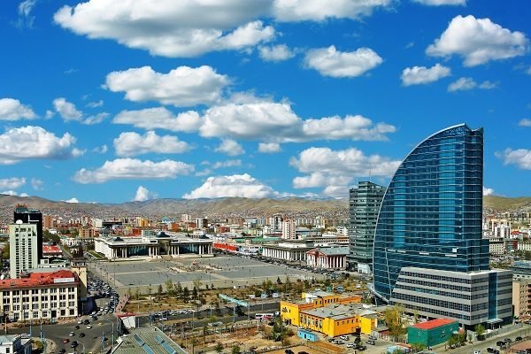 Нийслэлд 29, говийн нутгаар 39 градус дулаан байна