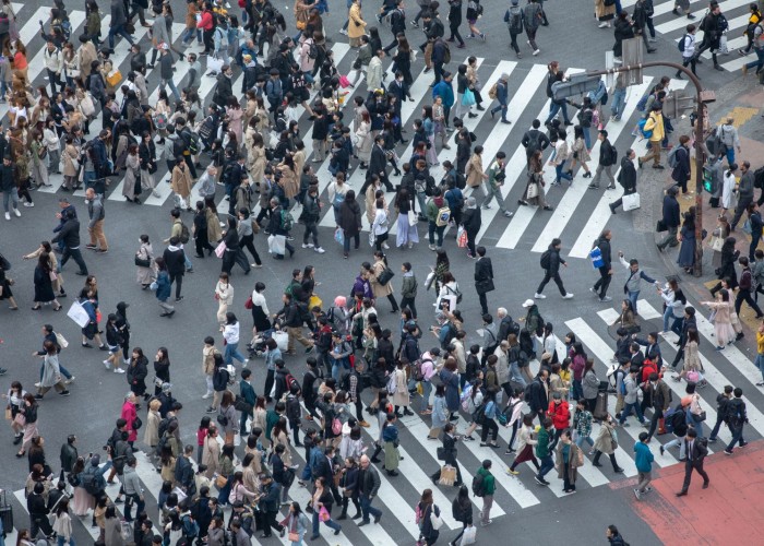 Япон улсын хүн ам 2070 онд 30 хувиар буурч, 87 саяд хүрэх тооцоо гаргажээ