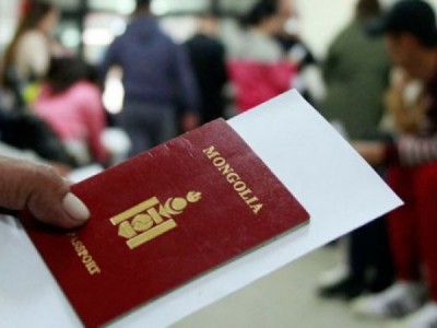 БНСУ-ын виз мэдүүлээд хүлээх хугацаандаа өөр улс руу зорчихоор паспортоо түр авах боломжтой боллоо
