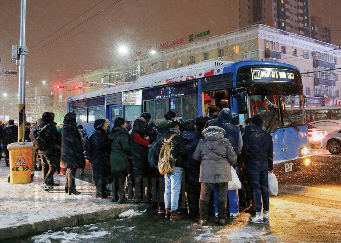 Нийтийн тээврийн зориулалттай шинэ автобусыг Гаалийн болон НӨАТ-аас чөлөөллөө