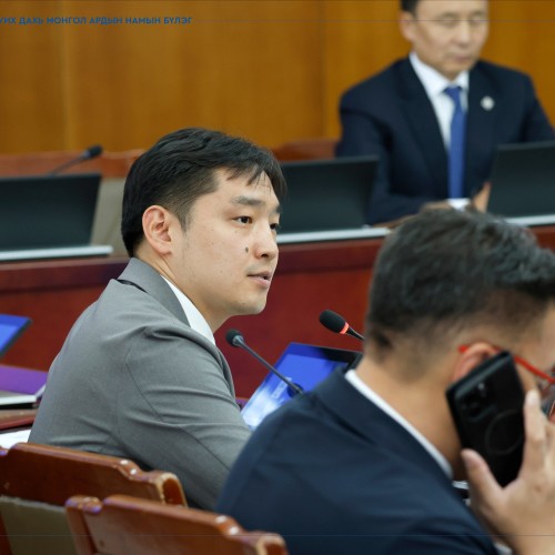 АҮББХ: Төсвийн тодотголын хоёр дахь хэлэлцүүлгийг явуулж, байнгын хорооны хоёр тогтоол баталлаа