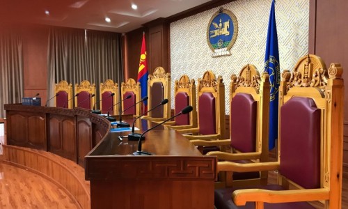 Лхавга гарагт Үндсэн хуулийн цэцийн их суудлын хуралдаан болно