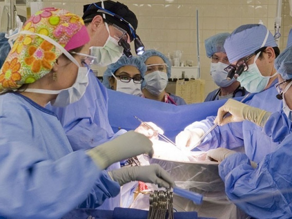 Монголд эмчлэх боломжгүй оношоор гадаадад эмчлүүлсэн том хүнд зардлын 20, хүүхдэд 50 хувийг буцаан олгоно