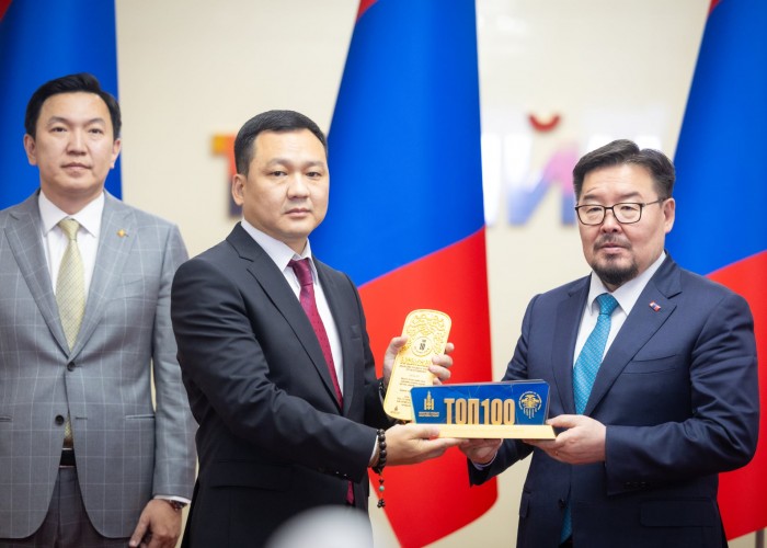 “Эрдэнэс Тавантолгой” ХК Монгол Улсын 2024 оны топ 10 төрийн өмчит компанийн нэгдүгээрт эрэмбэлэгдлээ