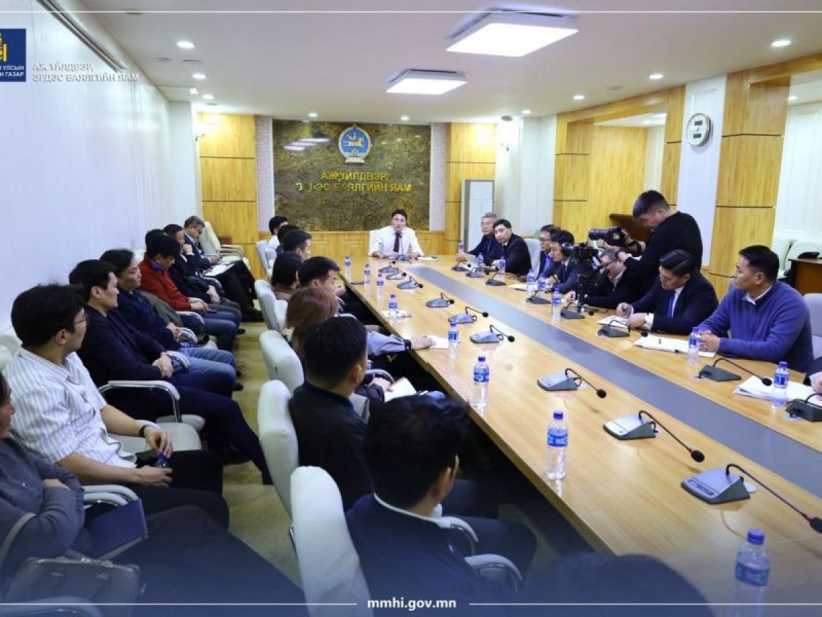 Шатахууны хангалт, түгээлтийг дөрөв хоногт багтаан хэвийн болгох үүрэг өгчээ