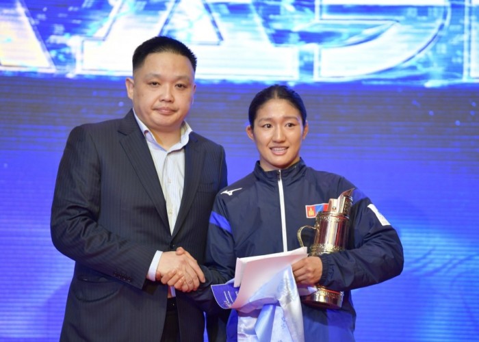 ОУХМ Б.Хулан "Шилдэг-8" чансаа өндөр тэмцээний шилдэг тамирчин боллоо