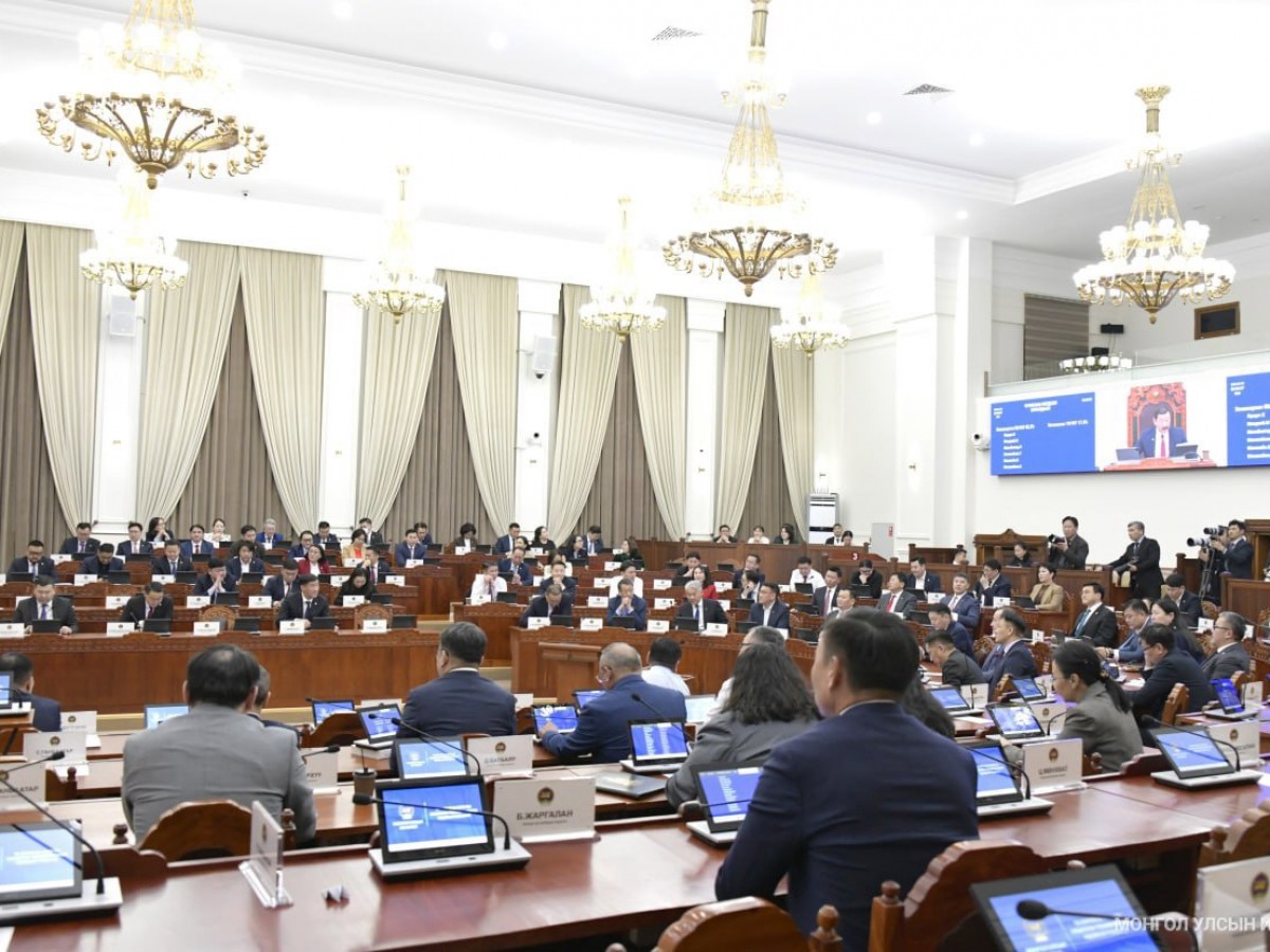 Монгол Улсын Ерөнхий сайдаар Улсын Их Хурлын гишүүн Н.Учралыг томиллоо