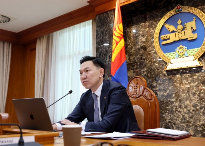 Татварын өрийн улмаас дансаа хаалгасан 12100 ААН-ийн дансыг хугацаатай нээлээ