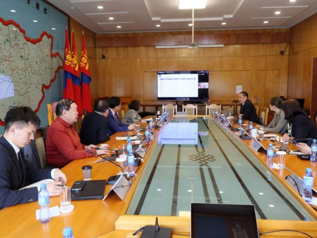 “"Монгол хүн баялгийнхаа эзэн” санал асуулгын Зөвлөлдөх зөвлөлийн ээлжит хурал боллоо