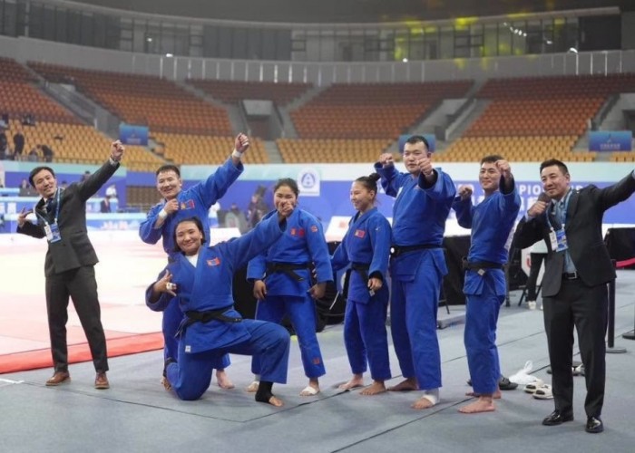 Монгол Улсын шигшээ баг ААШТ-ий холимог багийн төрөлд алтан медаль хүртэв