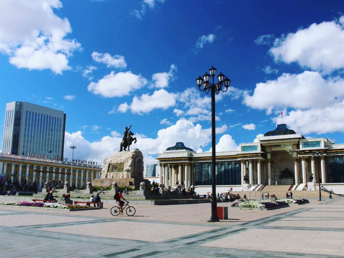 Энэ сарын 11-нд Д.Сүхбаатарын талбайд ая дуугаа өргөн барих хамтлаг, дуучид